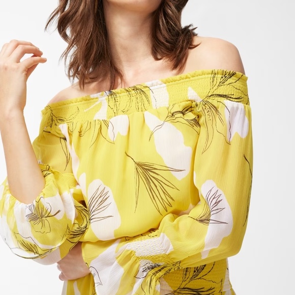 Chico's Pineapple Yellow Chiffon Off Shoulder Yellow Maxi Dress Size 4 - Picture 3 of 16